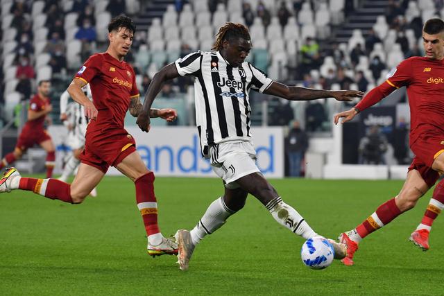 萨林杰22+16吉伦沃特32+8+13 深圳克山东9连胜